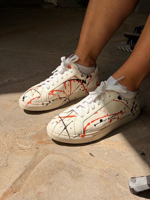 Signal Sneaker im Sommer am Fuß